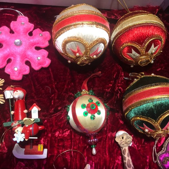Magical whimsical Vintage Christmas Ornaments Lot - Picture 8 of 10